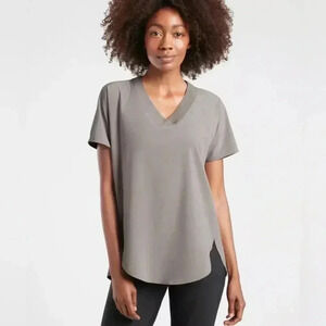 ATHLETA Zephyr Tee Women's M Blue V-Neck Short Sleeve Stretchy Active Gym